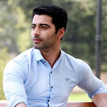 Aarya Jadhav